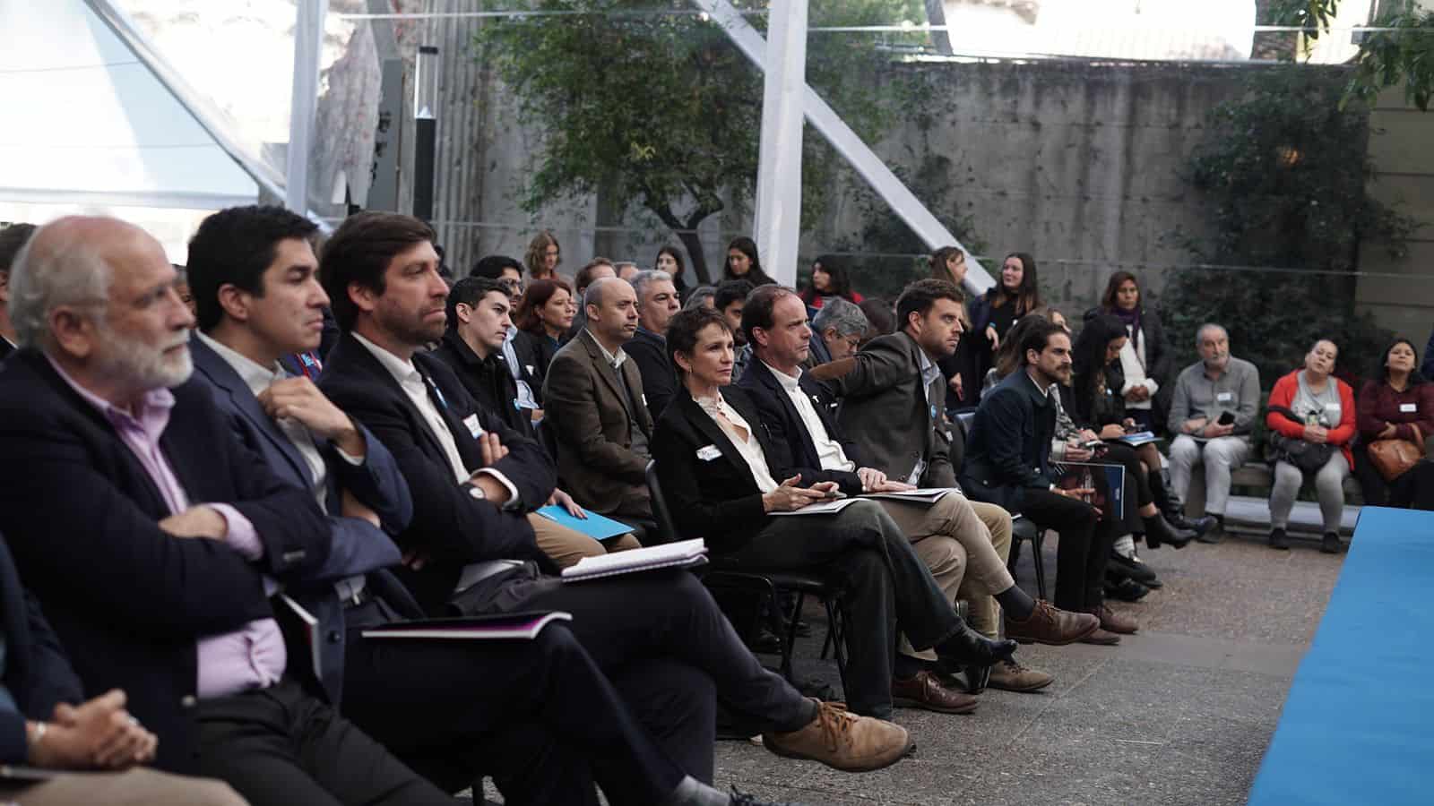 Los campamentos siguen al alza: aumentaron en más de seis mil familias entre 2023 y 2025